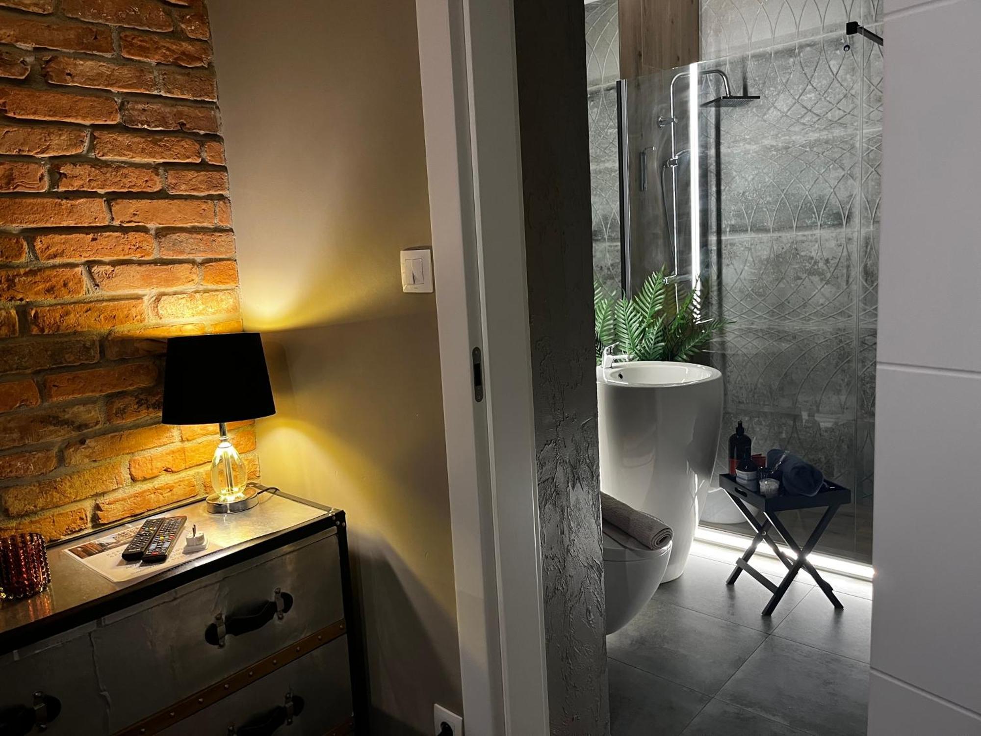 Jacuzzi Rakowicka Top Apartments クラクフ エクステリア 写真