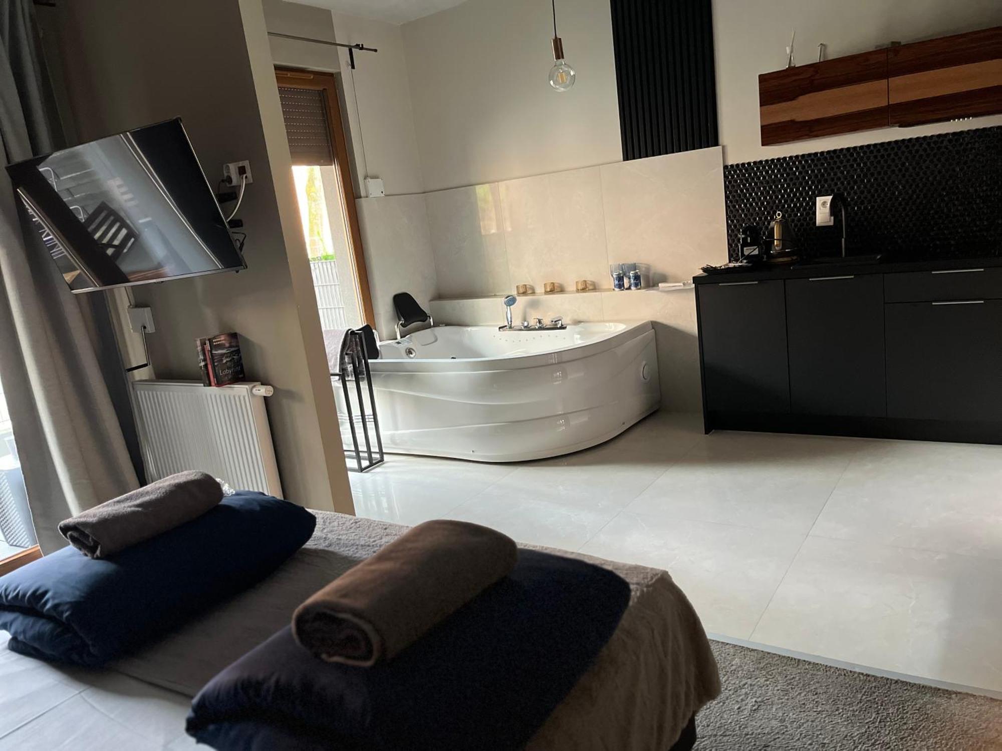 Jacuzzi Rakowicka Top Apartments クラクフ エクステリア 写真